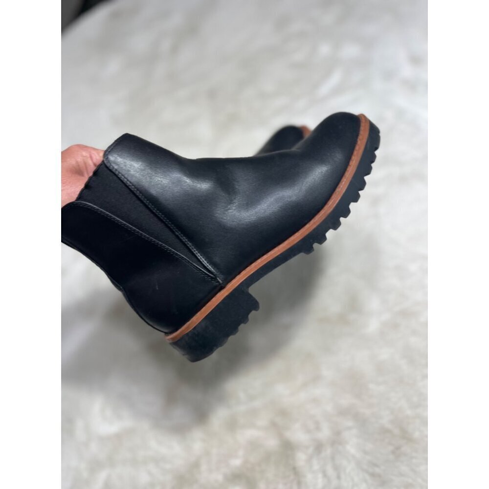ASOS Design Chelsea black boot women size 5